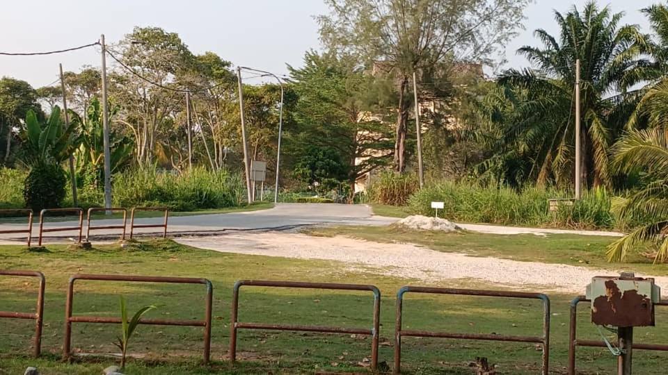2br Ground-floor Private At Sri Bayu Hotel, Bagan Lalang